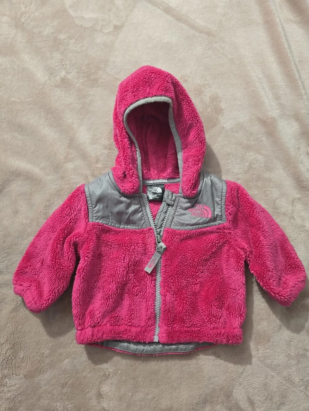 The North Face Toddler Girls' Oso Hoodie Dark Pink Soft Infant Size O-3 Months